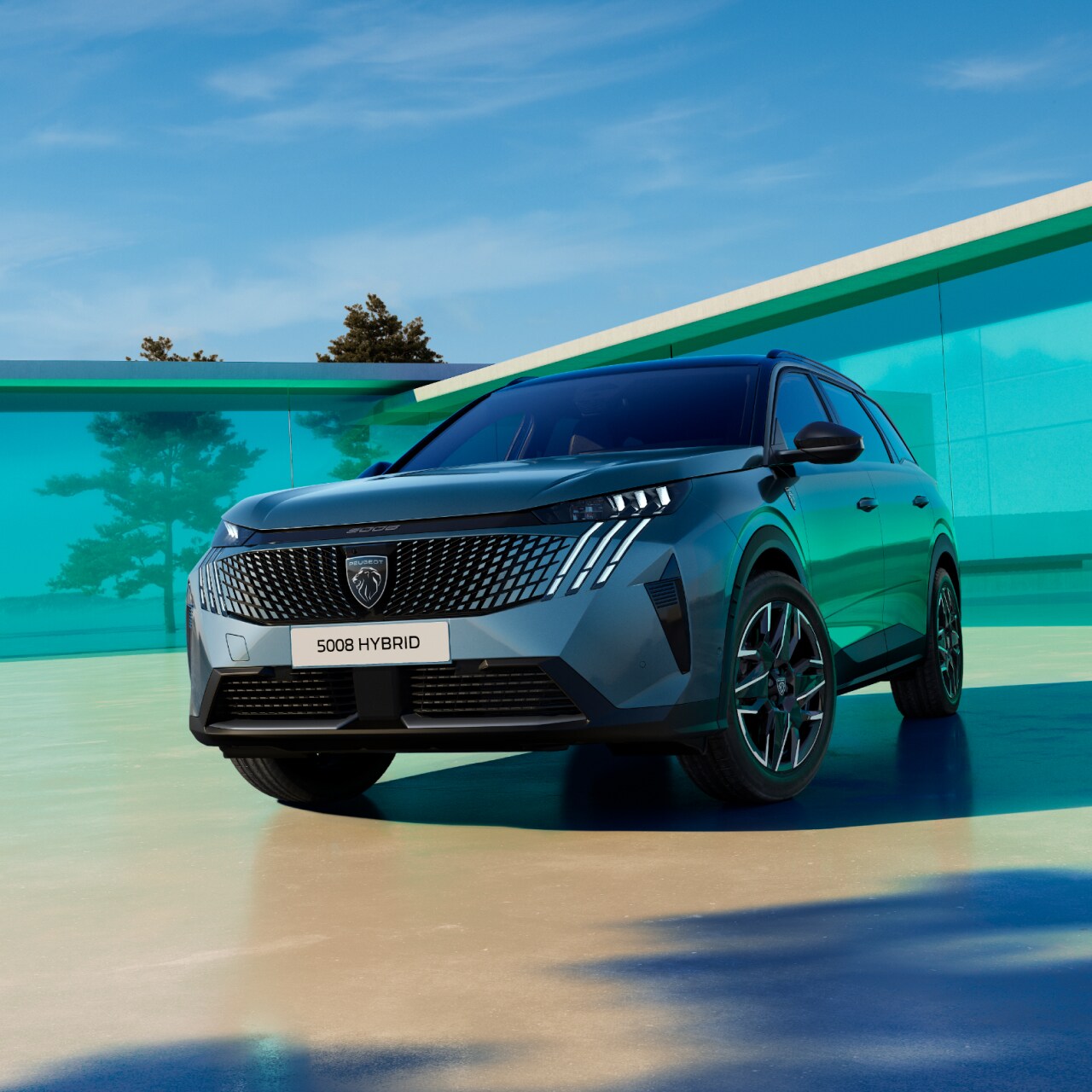 Vista frontale di PEUGEOT 5008 Hybrid